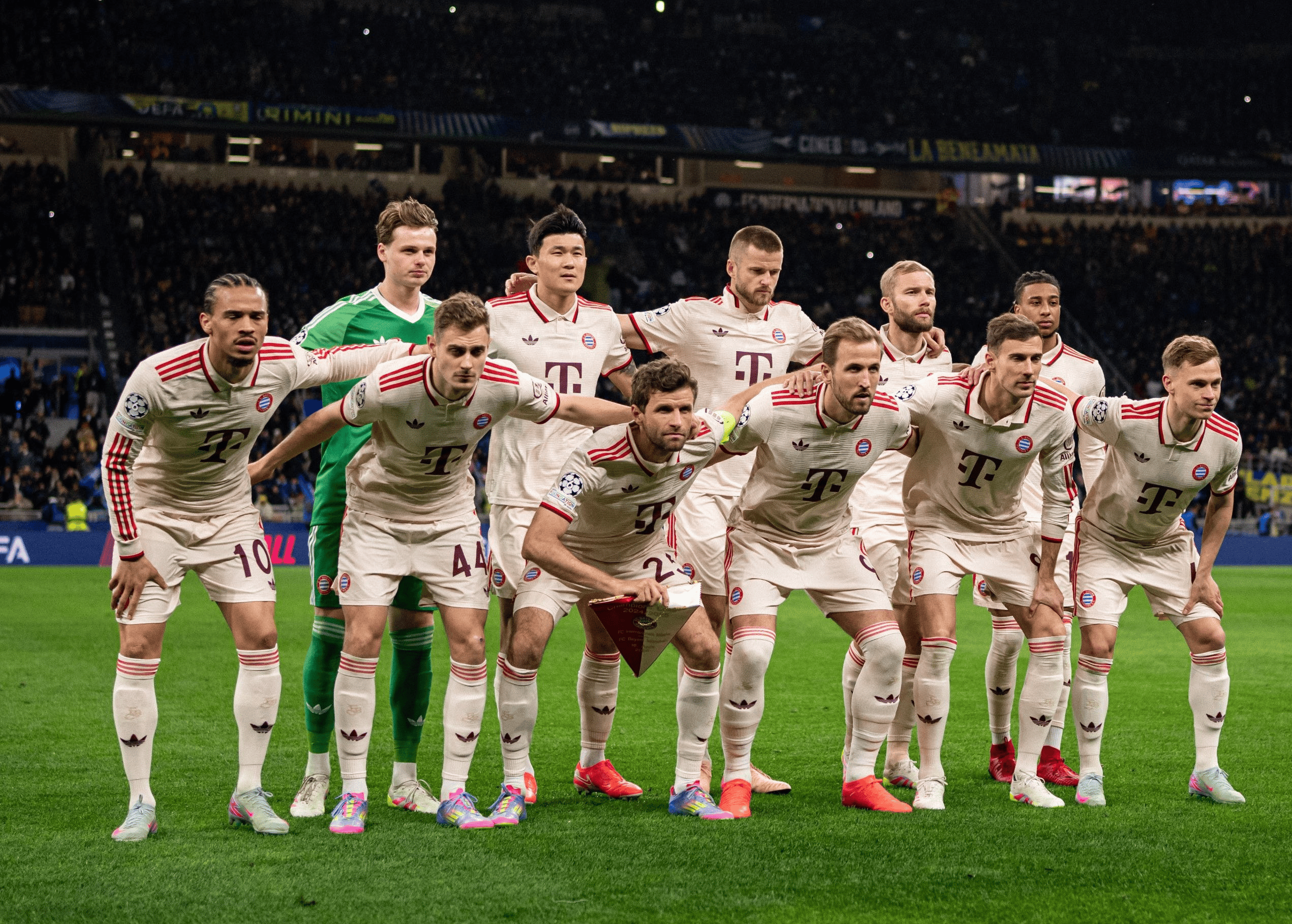 开云体育app-葡萄牙体育迎德甲关键赛，转会期单刀错失，引发热议，训练强度明显提升