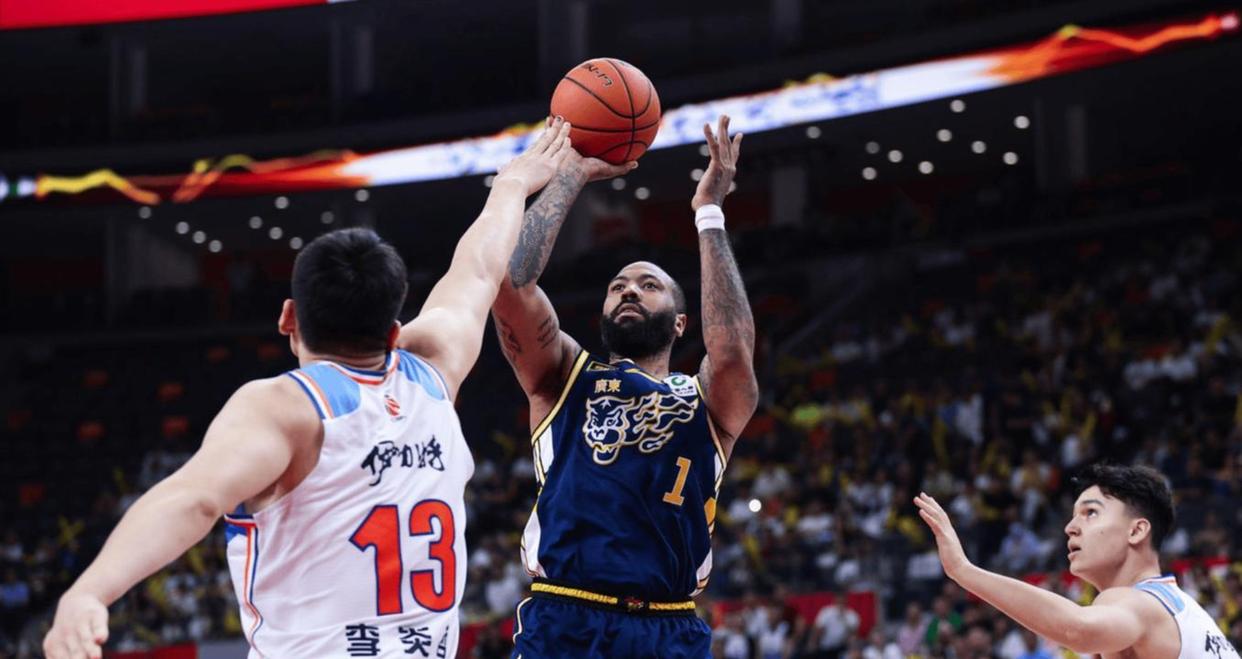 开云体育-关于CBA季后赛倒计时；印第安纳步行者加时末段外线爆发；细节引发关注；气氛紧张；控场能力受关注的信息